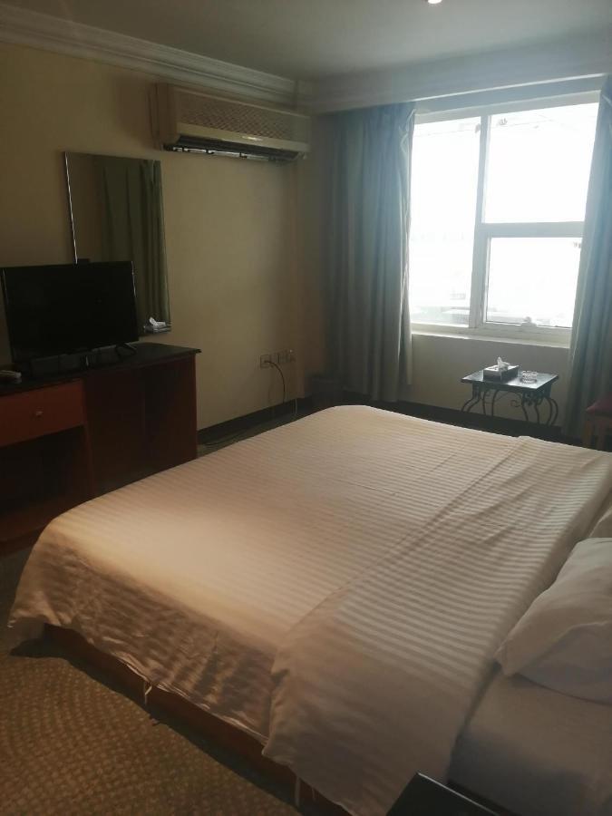 Al Aziziyah Hotel&suites Khamis Mushait Bagian luar foto